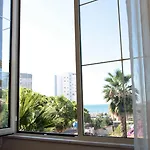 Ξενοδοχείο Veliera 4*