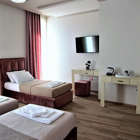 Veliera 4*