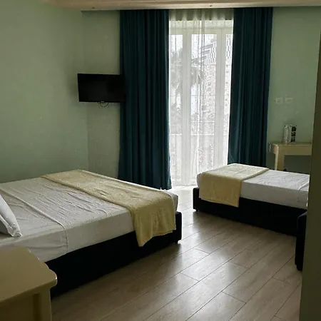 Отель Veliera