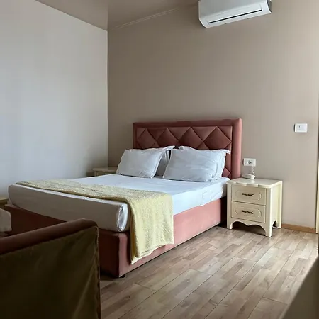 Veliera Отель 4*