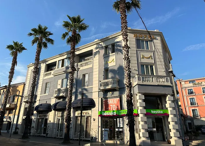 Veliera Hotel 4*