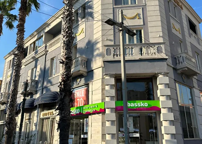 Veliera Hotel