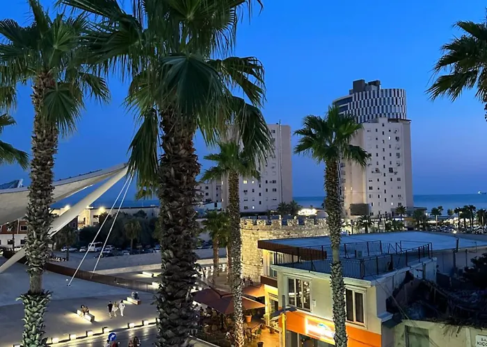 Veliera 4*