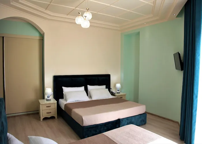 Veliera 4*