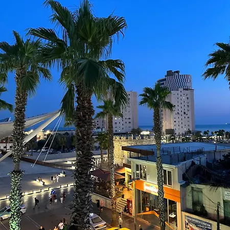 Veliera 4*