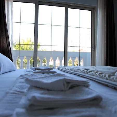 Veliera Hotell
