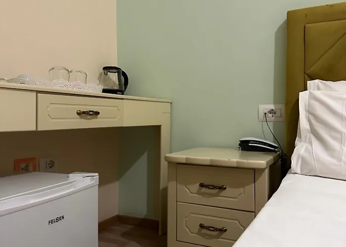 Veliera 酒店 Durrës