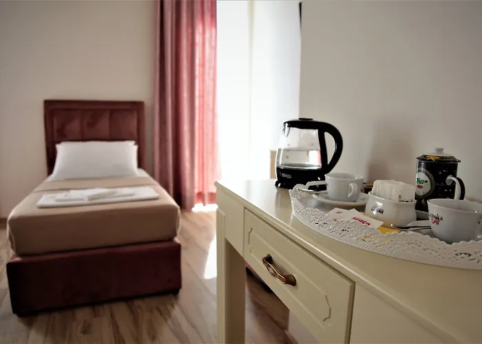 Veliera 酒店 Durrës